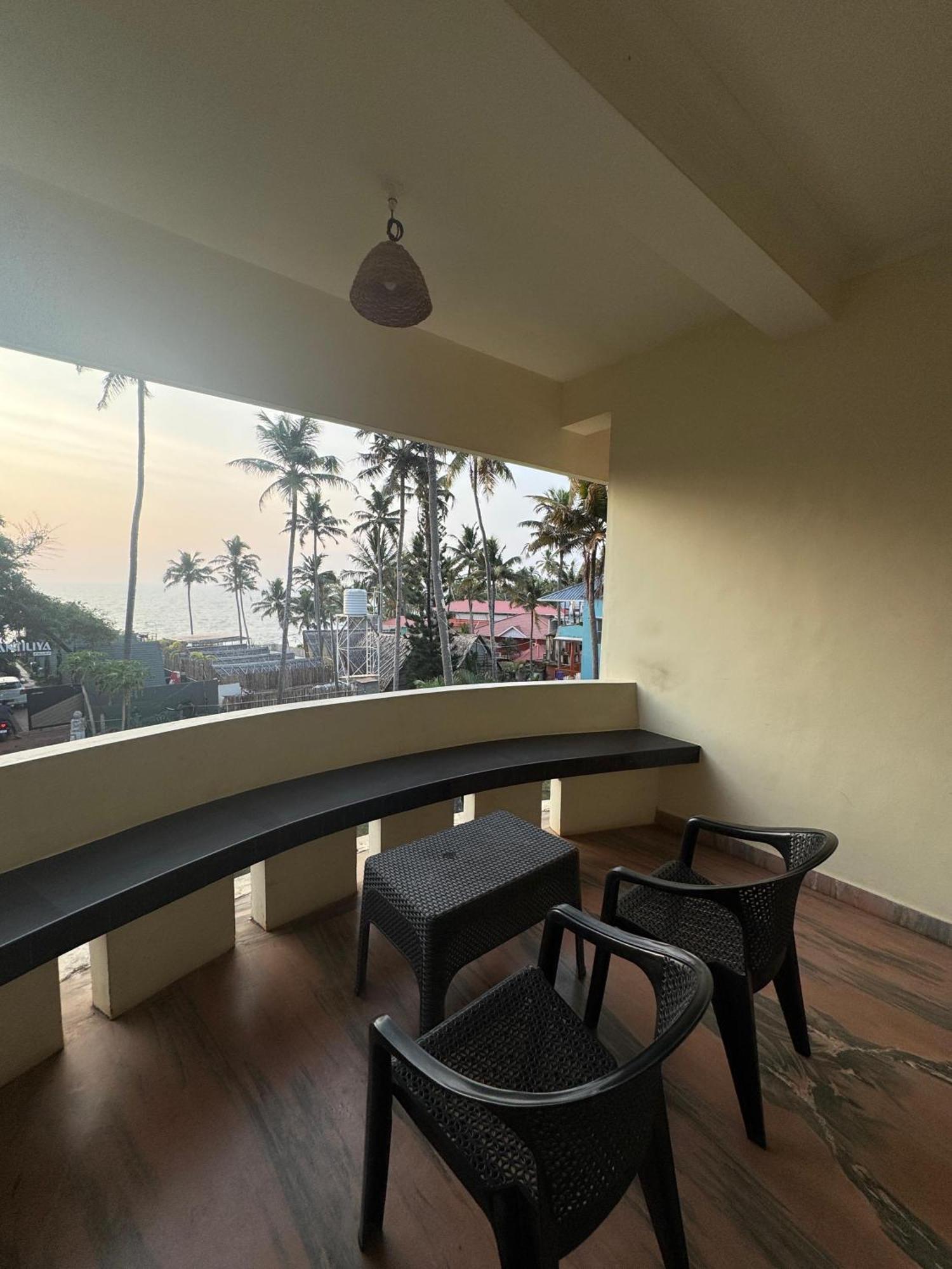 Beach View Balcony Resort By Hello Варкала Екстериор снимка